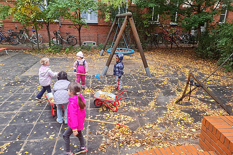 Ev. Kita Kaiser-Wilhelm-Gedächtnis: "Laubfest" am 10.10.2025 (© Stefanie Neumann)