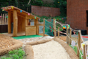 Ev. Kita Grünes Dreieck: Eröffnung Krippenspielplatz, 17. Juni 2025 (© Sabine Böttcher)